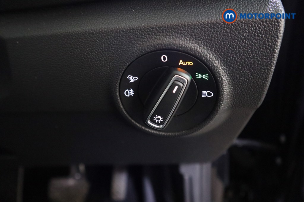Volkswagen T-Roc Style Automatic Petrol SUV - Stock Number (1623930) - 12th supplementary image