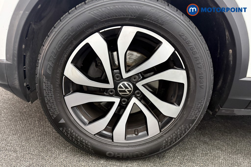 Volkswagen T-Roc Active Manual Petrol SUV - Stock Number (1624265) - 21st supplementary image
