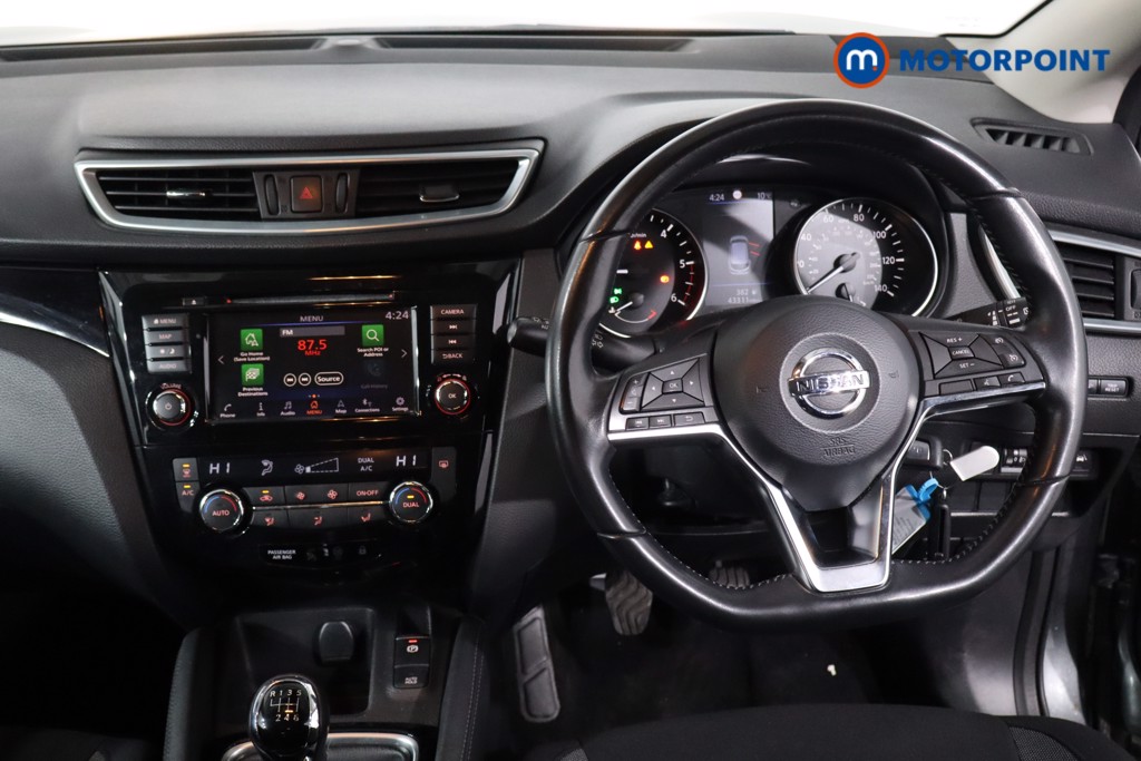 Nissan Qashqai Acenta Premium Manual Diesel SUV - Stock Number (1624622) - 3rd supplementary image