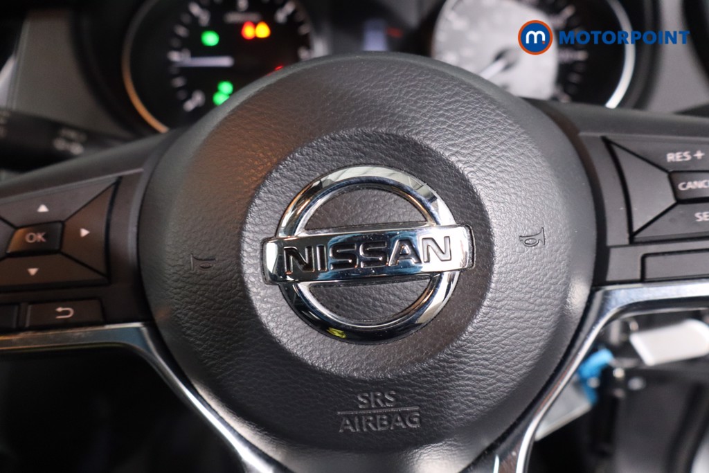 Nissan Qashqai Acenta Premium Manual Diesel SUV - Stock Number (1624622) - 13th supplementary image