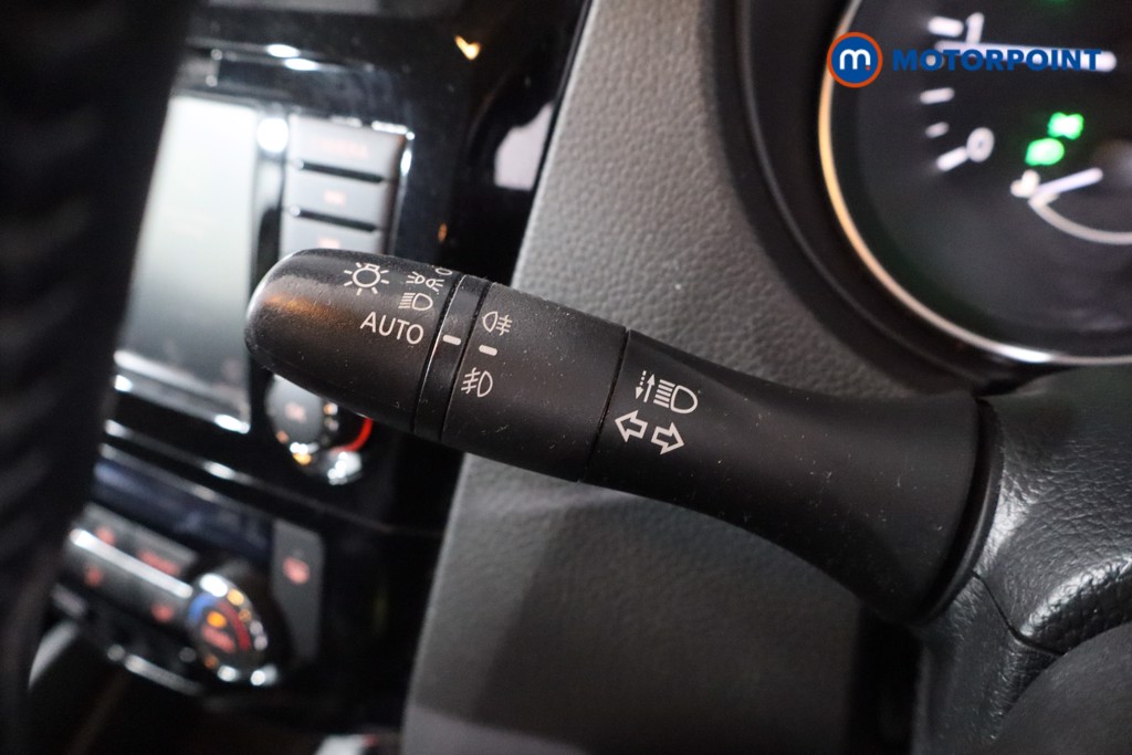 Nissan Qashqai Acenta Premium Manual Diesel SUV - Stock Number (1624622) - 14th supplementary image