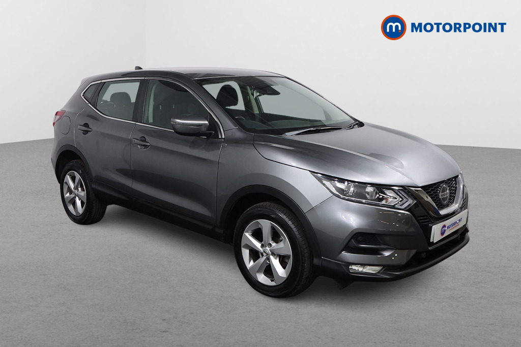 Nissan Qashqai Acenta Premium Manual Diesel SUV - Stock Number (1624622) - Drivers side front corner