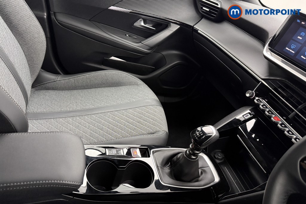 Peugeot 2008 Allure Manual Petrol SUV - Stock Number (1624892) - 14th supplementary image