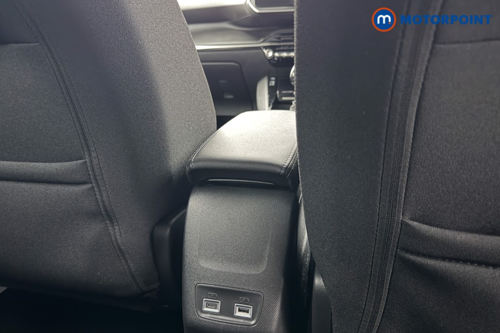 Peugeot 2008 Allure Manual Petrol SUV - Stock Number (1624892) - 21st supplementary image