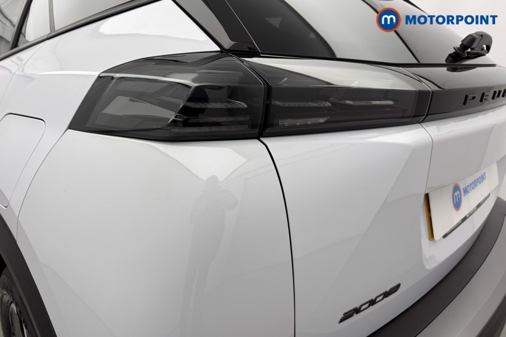 Peugeot 2008 Allure Manual Petrol SUV - Stock Number (1624892) - 23rd supplementary image