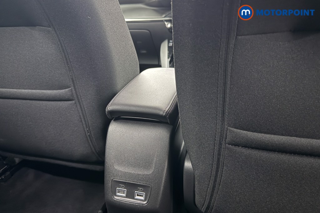 Peugeot 2008 Allure Manual Petrol SUV - Stock Number (1624964) - 21st supplementary image