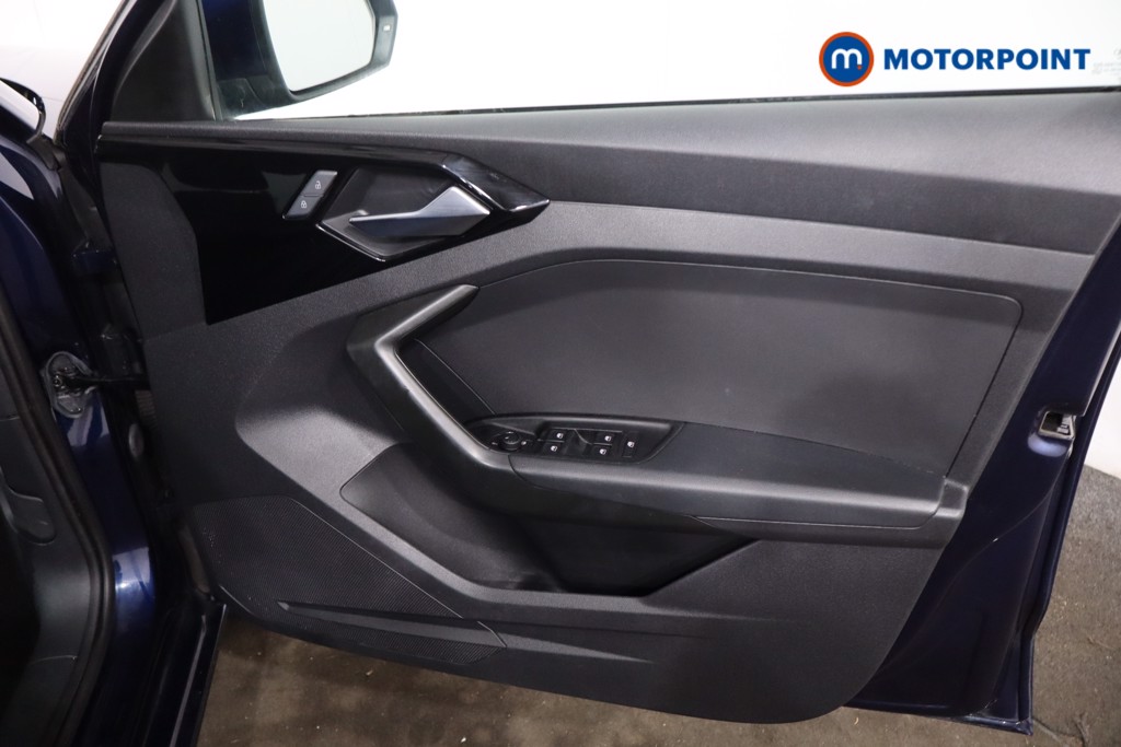 Audi A1 Technik Manual Petrol Hatchback - Stock Number (1625165) - 22nd supplementary image