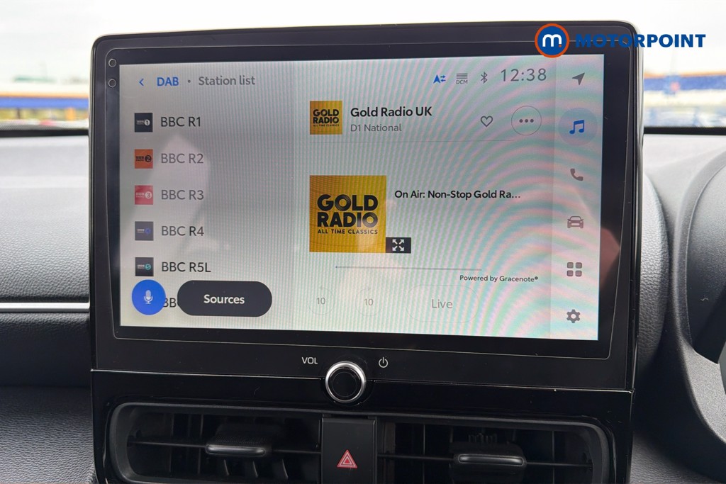 Toyota Yaris Cross Design Automatic Petrol-Electric Hybrid Estate - Stock Number (1625311) - 9th supplementary image