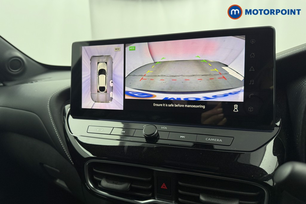 Nissan Juke Tekna Automatic Petrol SUV - Stock Number (1625436) - 9th supplementary image