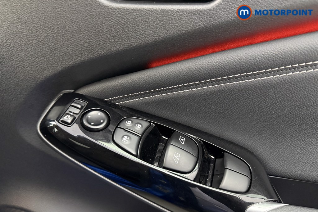 Nissan Juke Tekna Automatic Petrol SUV - Stock Number (1625436) - 16th supplementary image