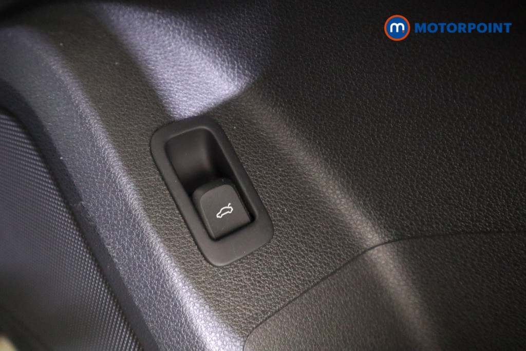 Audi Q2 S Line Manual Petrol SUV - Stock Number (1625527) - 15th supplementary image