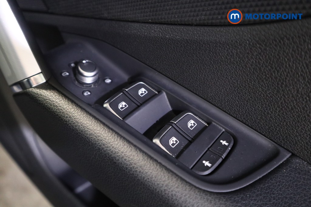 Audi Q2 S Line Manual Petrol SUV - Stock Number (1625527) - 16th supplementary image