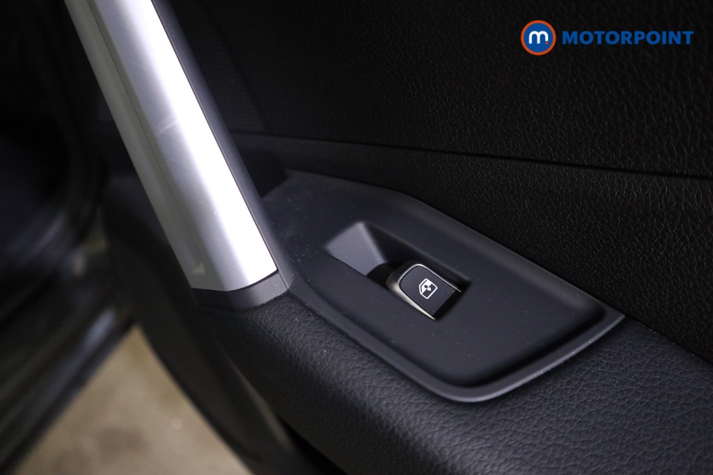 Audi Q2 S Line Manual Petrol SUV - Stock Number (1625527) - 24th supplementary image