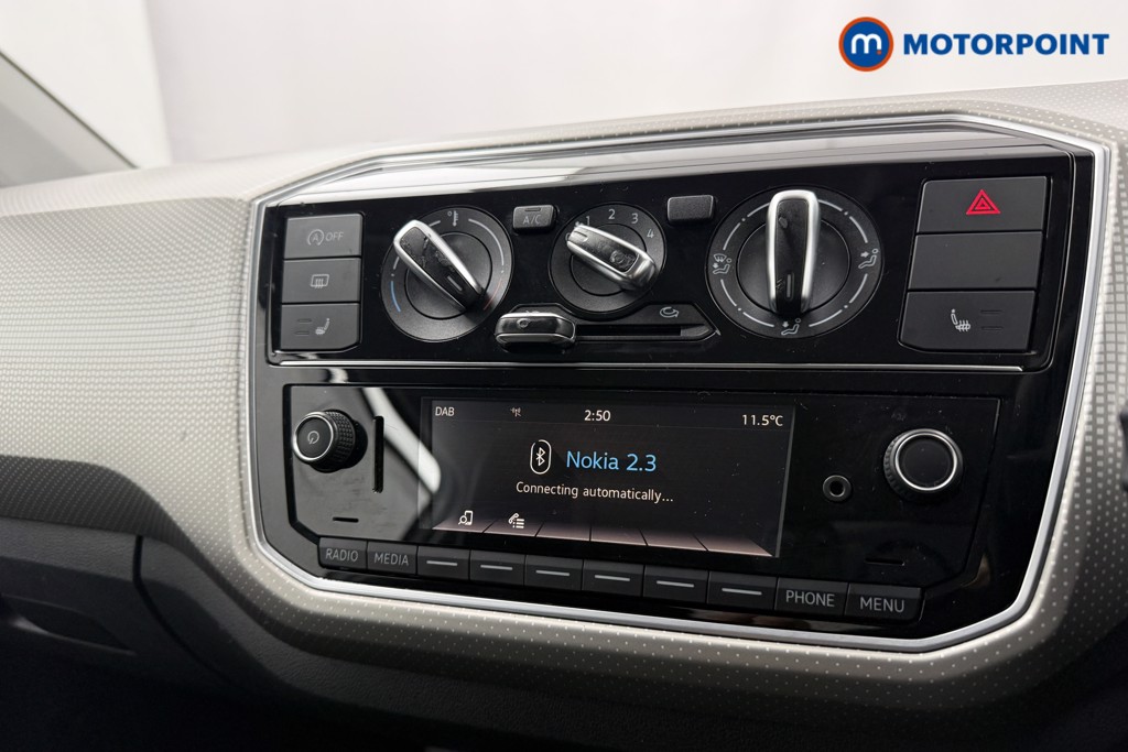 Volkswagen UP High Up Manual Petrol Hatchback - Stock Number (1625534) - 7th supplementary image
