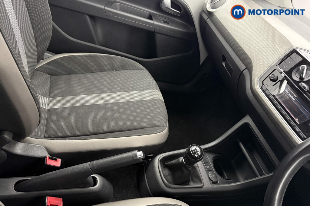 Volkswagen UP High Up Manual Petrol Hatchback - Stock Number (1625534) - 13th supplementary image
