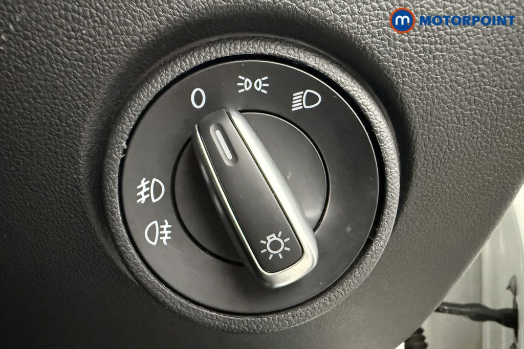 Volkswagen UP High Up Manual Petrol Hatchback - Stock Number (1625534) - 14th supplementary image