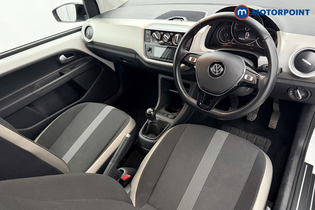 Volkswagen UP High Up Manual Petrol Hatchback - Stock Number (1625534) - 1st supplementary image