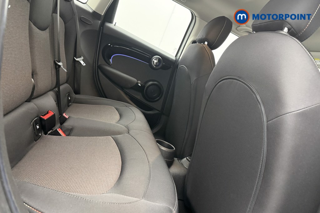 Mini Hatchback Cooper Classic Automatic Petrol Hatchback - Stock Number (1626121) - 9th supplementary image