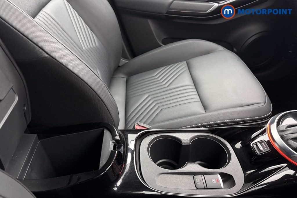 Nissan Juke Tekna Automatic Petrol SUV - Stock Number (1626140) - 11th supplementary image