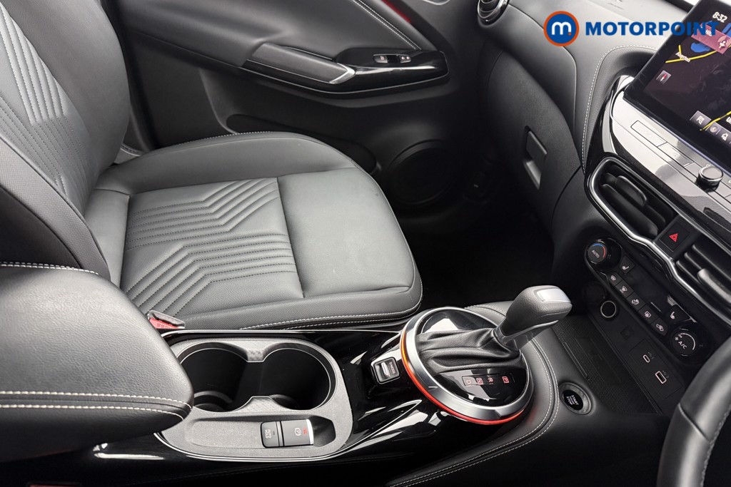 Nissan Juke Tekna Automatic Petrol SUV - Stock Number (1626140) - 12th supplementary image