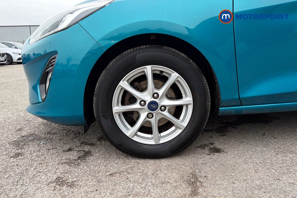 Ford Fiesta Zetec Manual Petrol Hatchback - Stock Number (1626162) - 47th supplementary image