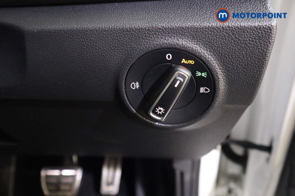 Volkswagen T-Roc R-Line Automatic Petrol SUV - Stock Number (1626406) - 13th supplementary image