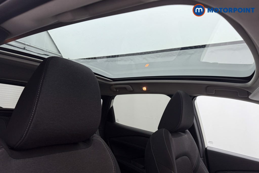 Nissan Qashqai N-Connecta Manual Petrol SUV - Stock Number (1626422) - 21st supplementary image