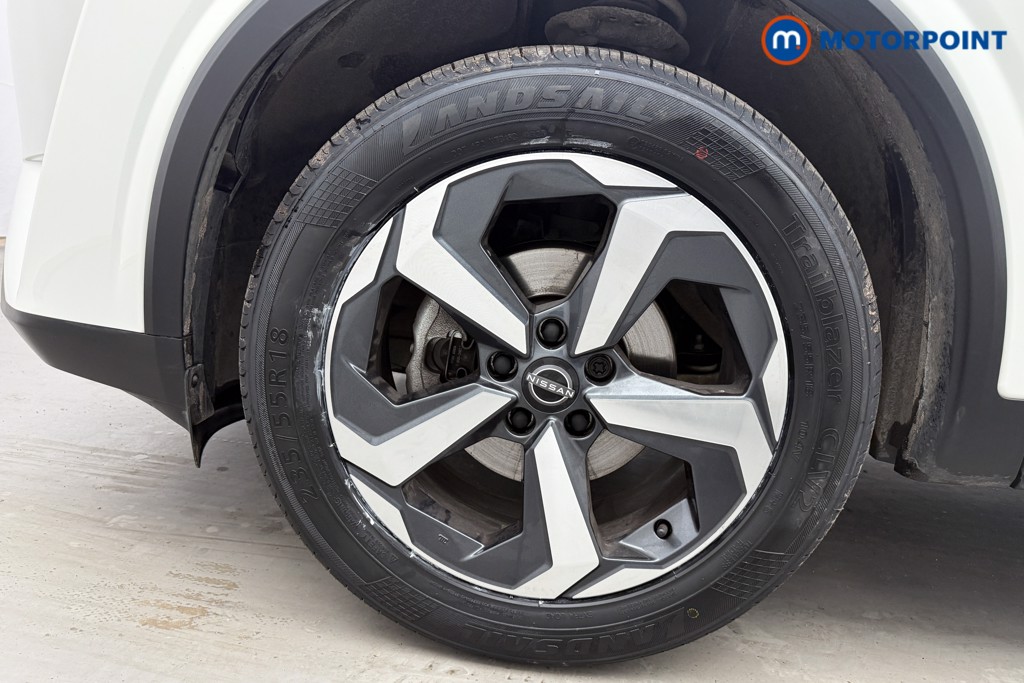 Nissan Qashqai N-Connecta Manual Petrol SUV - Stock Number (1626422) - 28th supplementary image