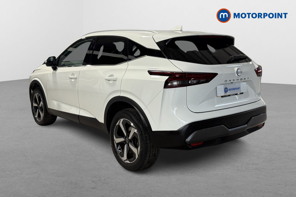 Nissan Qashqai N-Connecta Manual Petrol SUV - Stock Number (1626422) - Passenger side rear corner