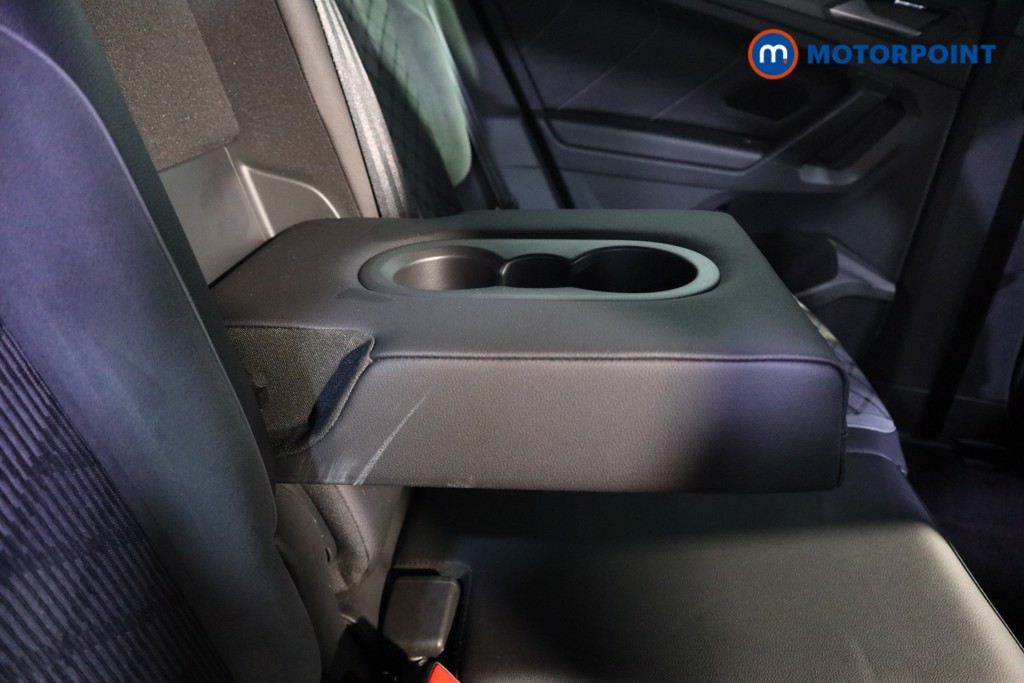 Volkswagen Tiguan R-Line Automatic Petrol SUV - Stock Number (1626455) - 23rd supplementary image