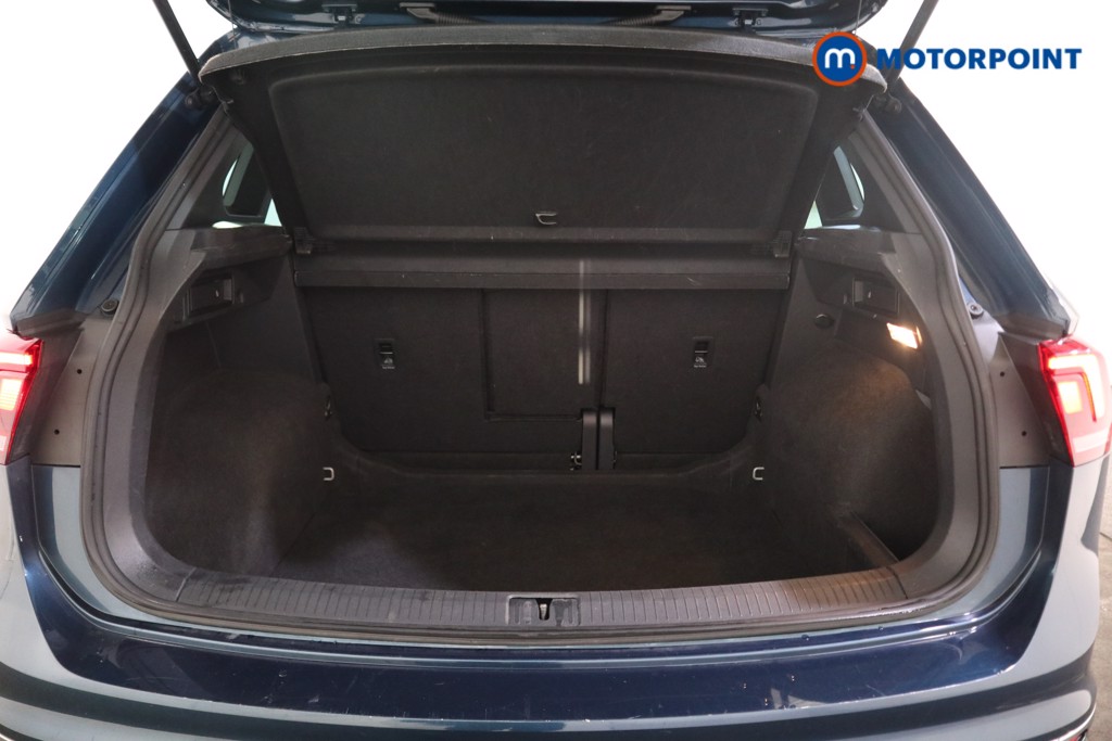 Volkswagen Tiguan R-Line Automatic Petrol SUV - Stock Number (1626455) - 26th supplementary image