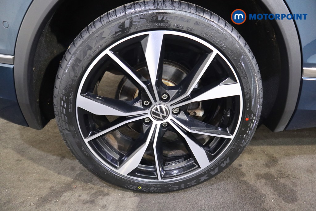 Volkswagen Tiguan R-Line Automatic Petrol SUV - Stock Number (1626455) - 27th supplementary image