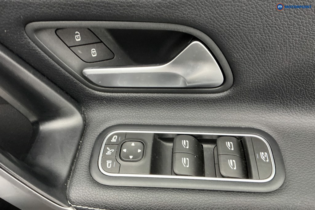 Mercedes-Benz CLA Amg Line Automatic Petrol Estate - Stock Number (1626564) - 30th supplementary image