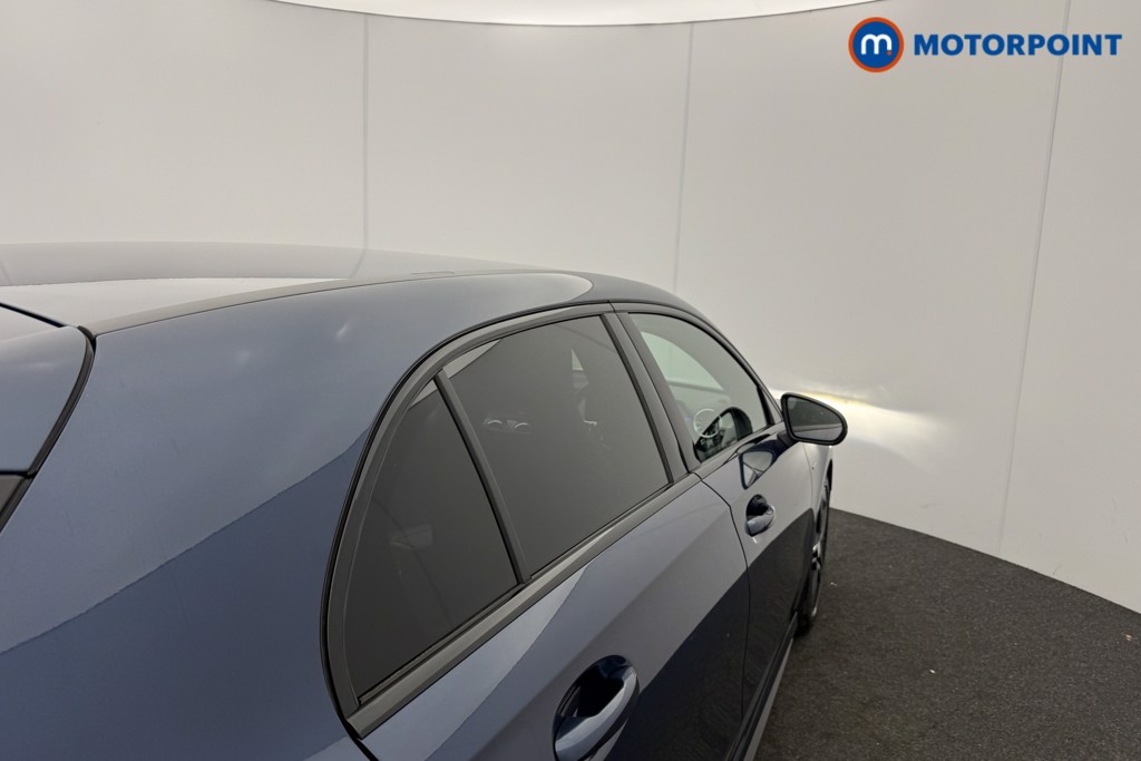 Mercedes-Benz A Class Amg Line Executive Edition Automatic Petrol Hatchback - Stock Number (1626599) - 18th supplementary image