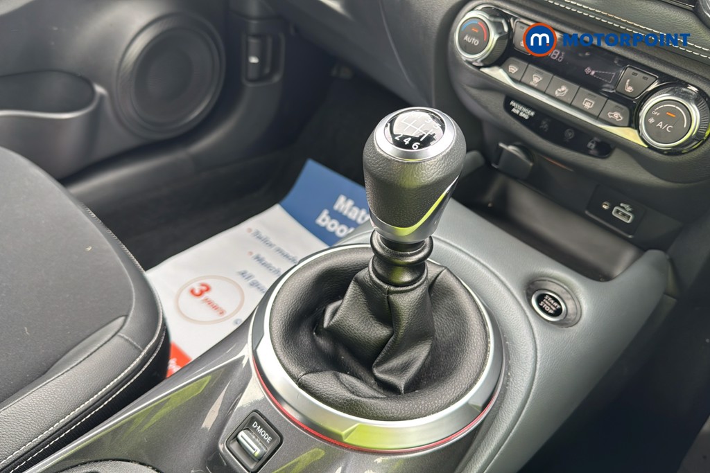 Nissan Juke Tekna Manual Petrol SUV - Stock Number (1626617) - 15th supplementary image