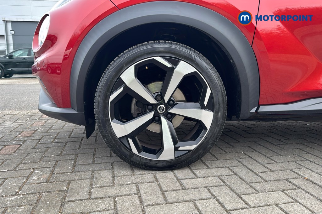 Nissan Juke Tekna Manual Petrol SUV - Stock Number (1626617) - 47th supplementary image