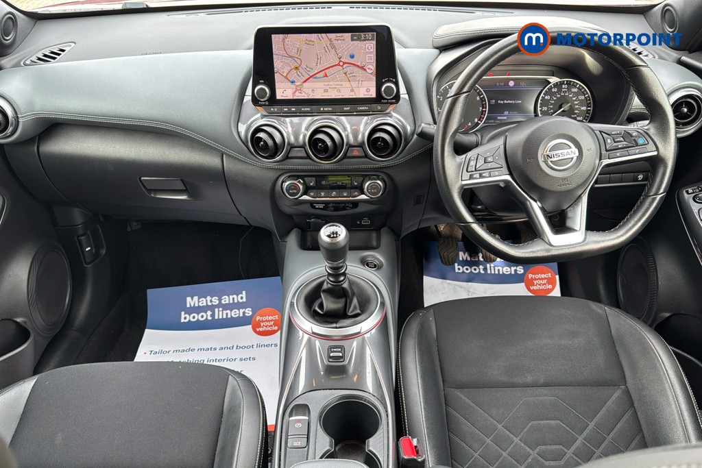 Nissan Juke Tekna Manual Petrol SUV - Stock Number (1626617) - 1st supplementary image