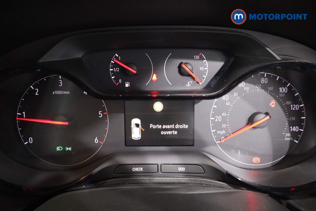 Vauxhall Grandland X SE Manual Diesel SUV - Stock Number (1626630) - 16th supplementary image