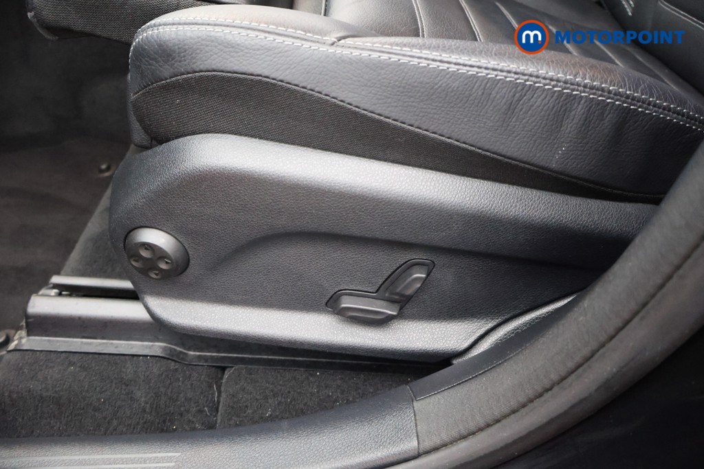 Mercedes-Benz EQC Amg Line Automatic Electric SUV - Stock Number (1626732) - 41st supplementary image