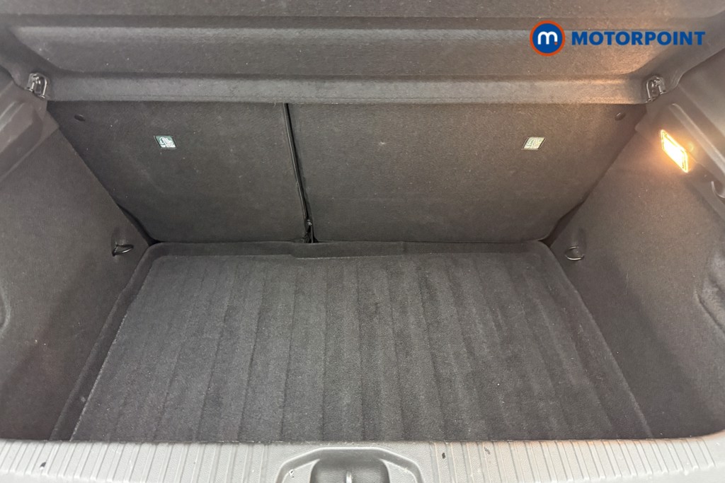 Renault Clio Iconic Manual Petrol Hatchback - Stock Number (1626849) - 8th supplementary image