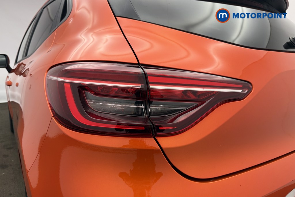 Renault Clio Iconic Manual Petrol Hatchback - Stock Number (1626849) - 27th supplementary image