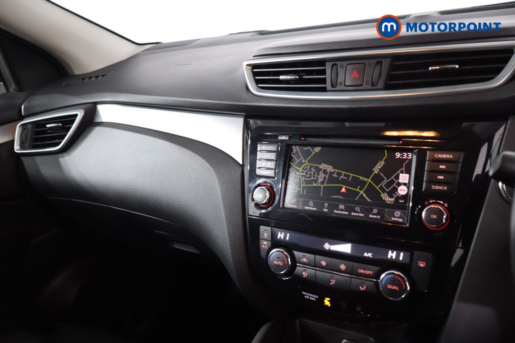 Nissan Qashqai N-Motion Manual Petrol SUV - Stock Number (1626878) - 20th supplementary image