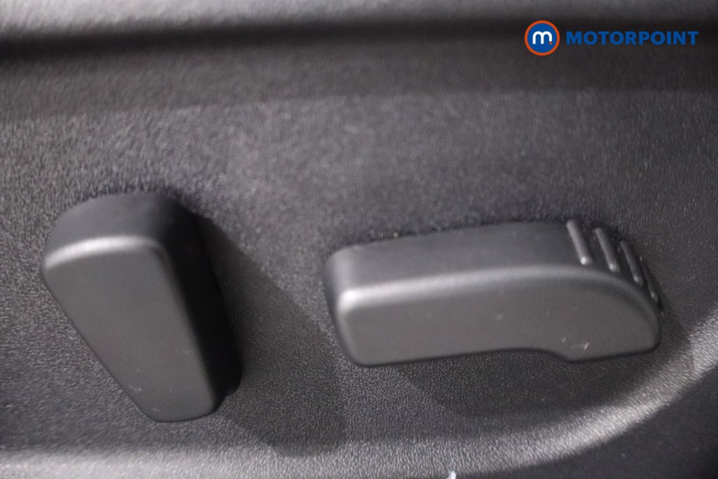 Nissan Qashqai N-Motion Manual Petrol SUV - Stock Number (1626878) - 25th supplementary image