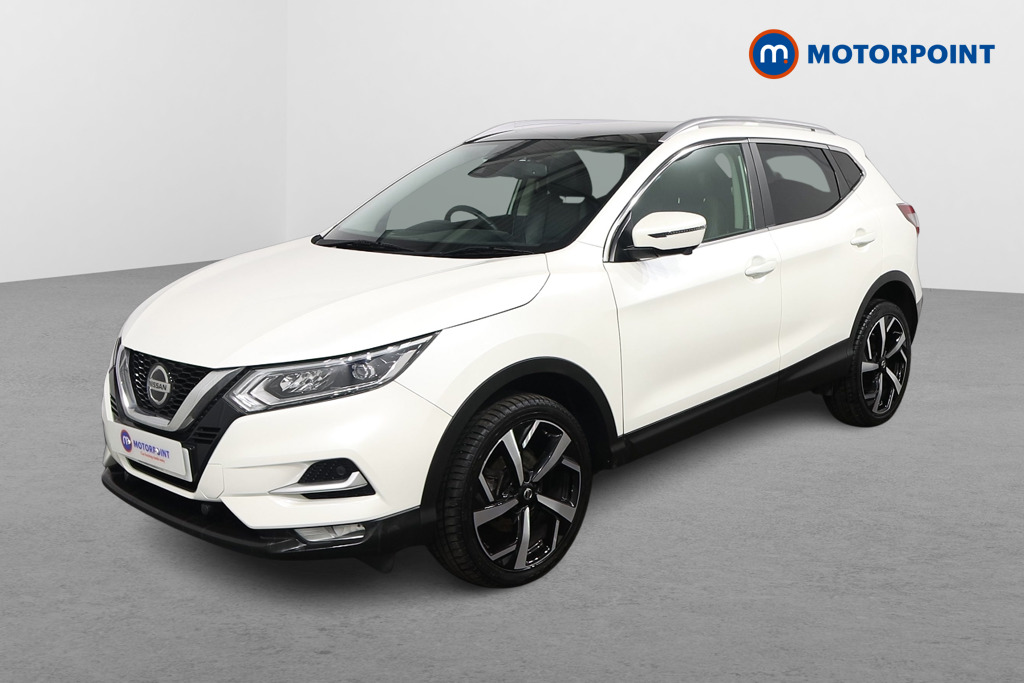 Nissan Qashqai N-Motion Manual Petrol SUV - Stock Number (1626878) - Passenger side front corner
