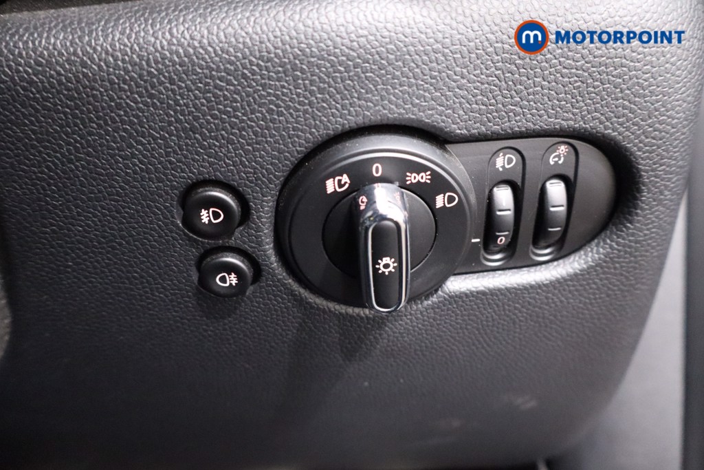 Mini Hatchback Cooper Sport Manual Petrol Hatchback - Stock Number (1627365) - 18th supplementary image