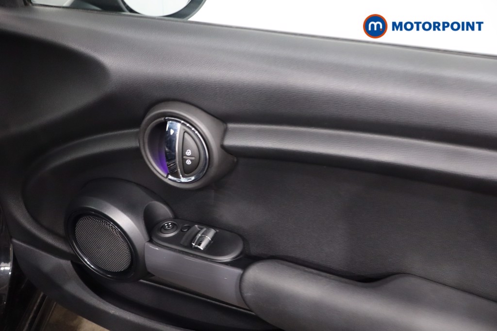 Mini Hatchback Cooper Sport Manual Petrol Hatchback - Stock Number (1627365) - 28th supplementary image