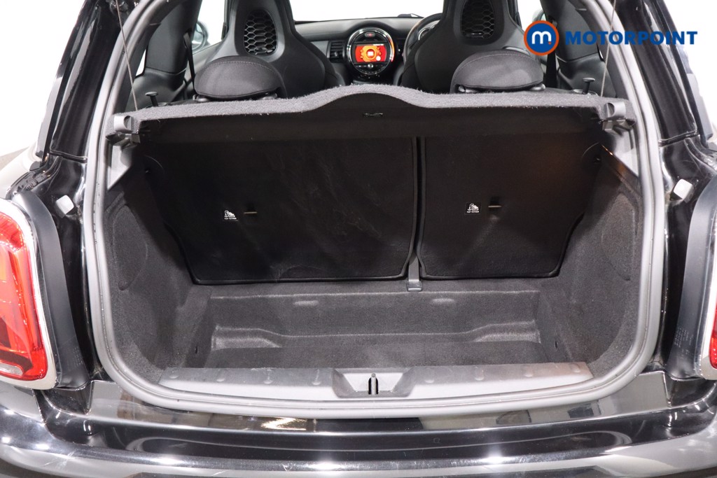 Mini Hatchback Cooper Sport Manual Petrol Hatchback - Stock Number (1627365) - 41st supplementary image