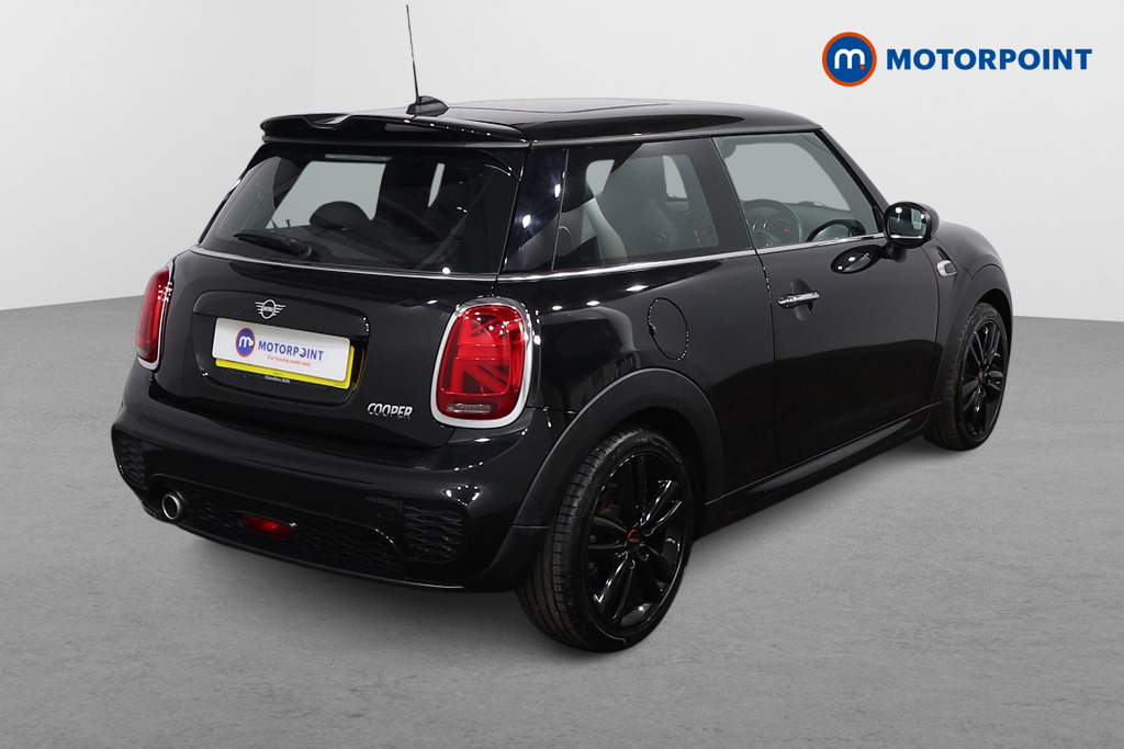 Mini Hatchback Cooper Sport Manual Petrol Hatchback - Stock Number (1627365) - Drivers side rear corner