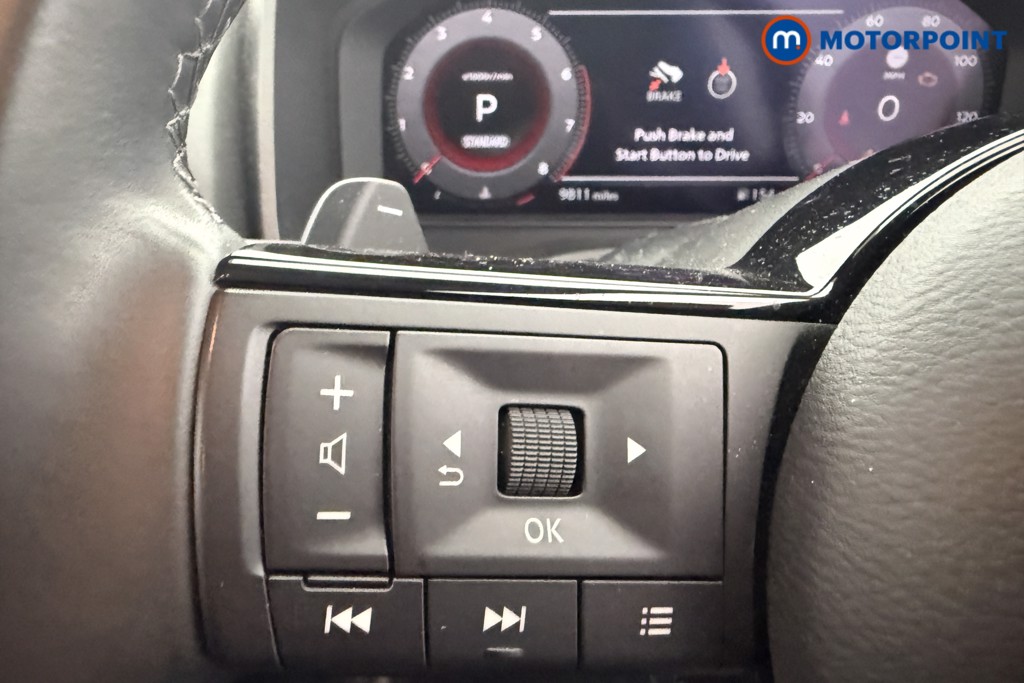 Nissan Qashqai N-Connecta Automatic Petrol SUV - Stock Number (1627500) - 6th supplementary image