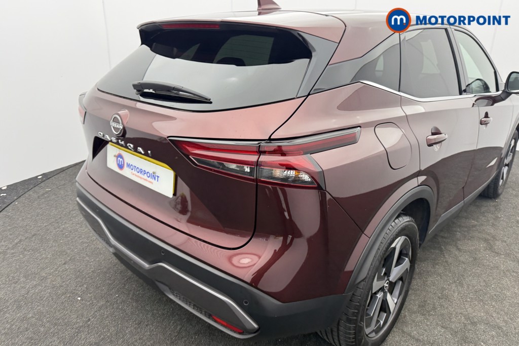 Nissan Qashqai N-Connecta Automatic Petrol SUV - Stock Number (1627500) - 20th supplementary image